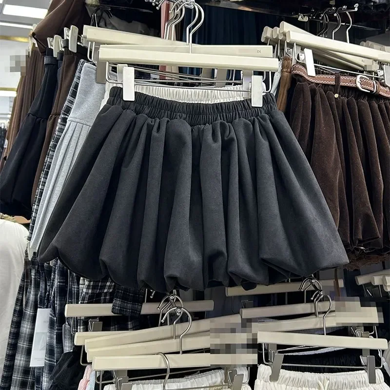 kf-S62b5ee261b34477699e77027a6c645dfd Imitation Suede Flower Bud Skirt Women's New Autumn Winter Loose Versatile A-line Puffy Short Skirt - Image 1